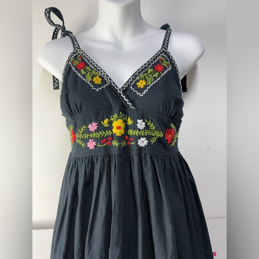 Embroidered Navy Floral Maxi Dress - Picture 2 of 6